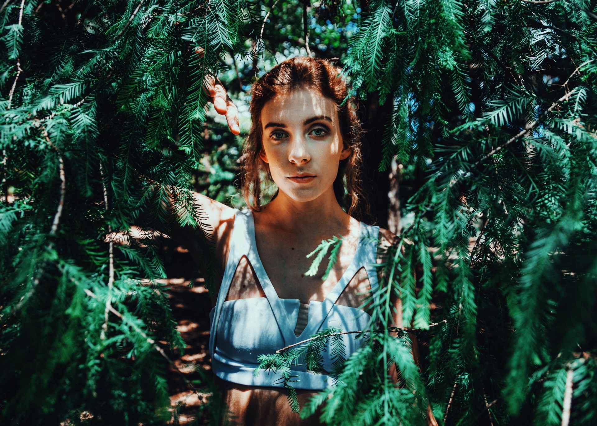 04
